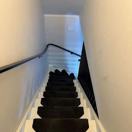 Fint Hus Naera Jaervsoebacken Villa Buitenkant foto