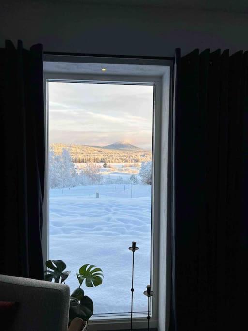 Fint Hus Naera Jaervsoebacken Villa Buitenkant foto